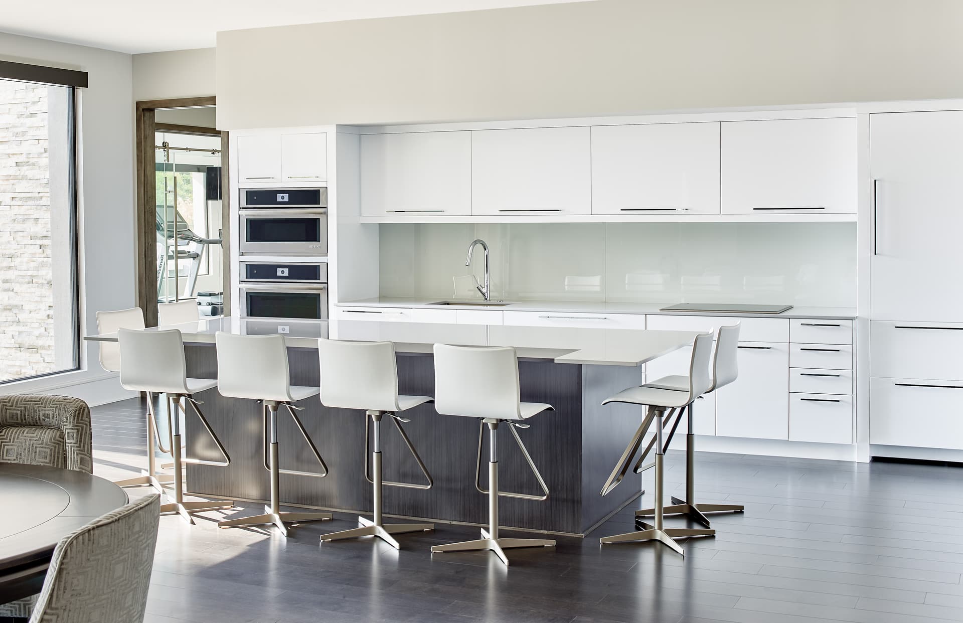 Carolina Contemporary — featured detail 4