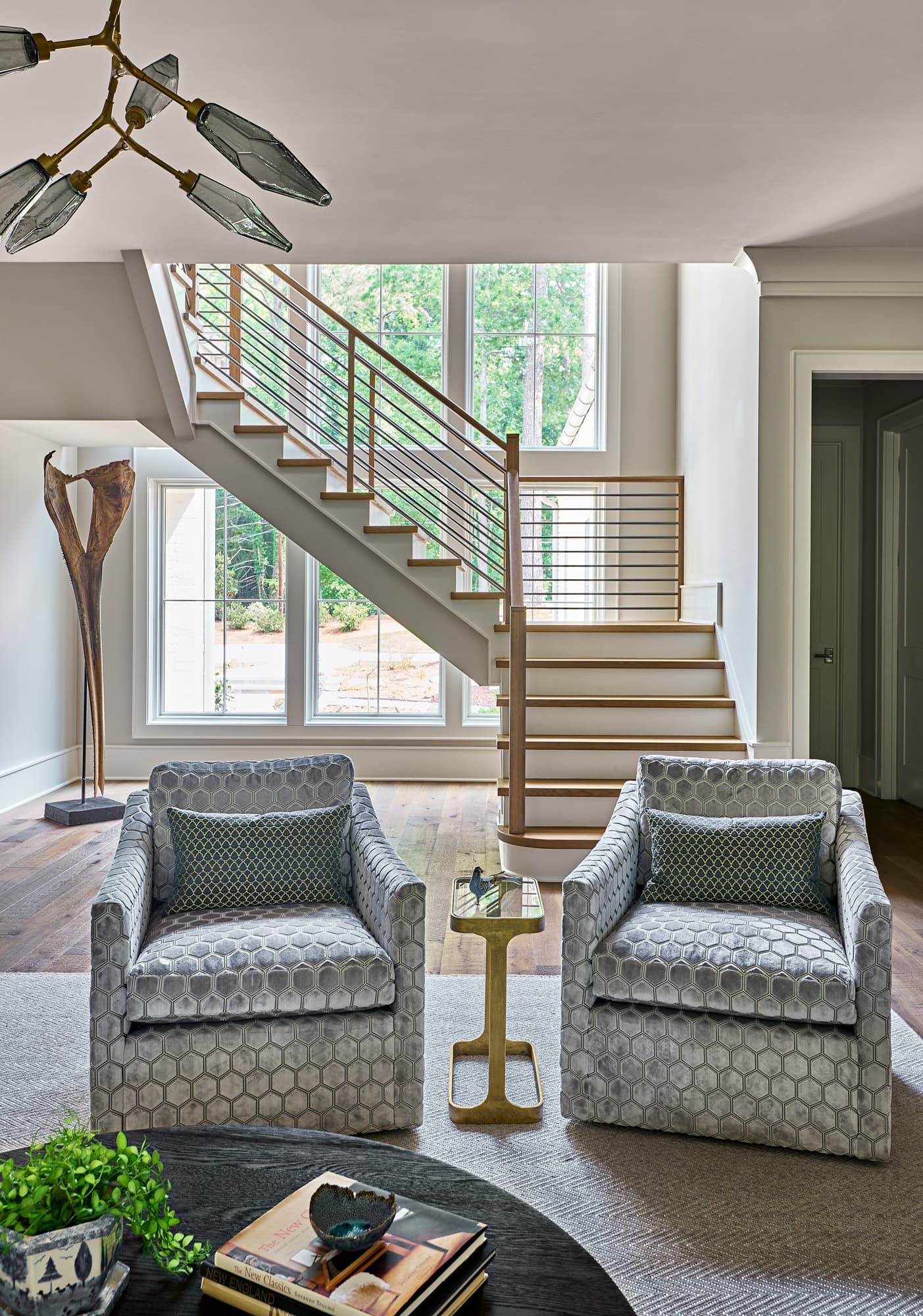 Charming Courtyard — featured detail 2